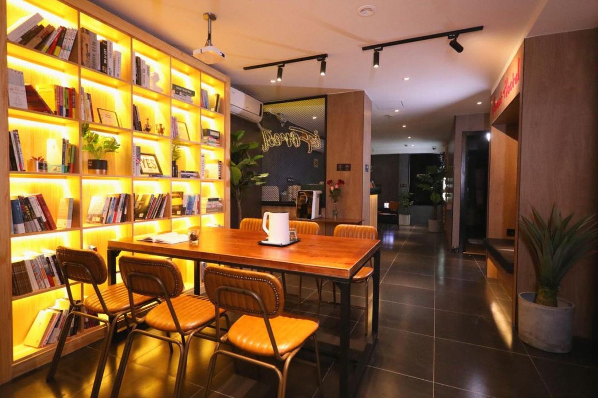 Hotel One Forest Bund People's Square Subway Station Branch Shanghai